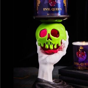 Bath & Body Works Evil Queen Candle Holder - Green and Red